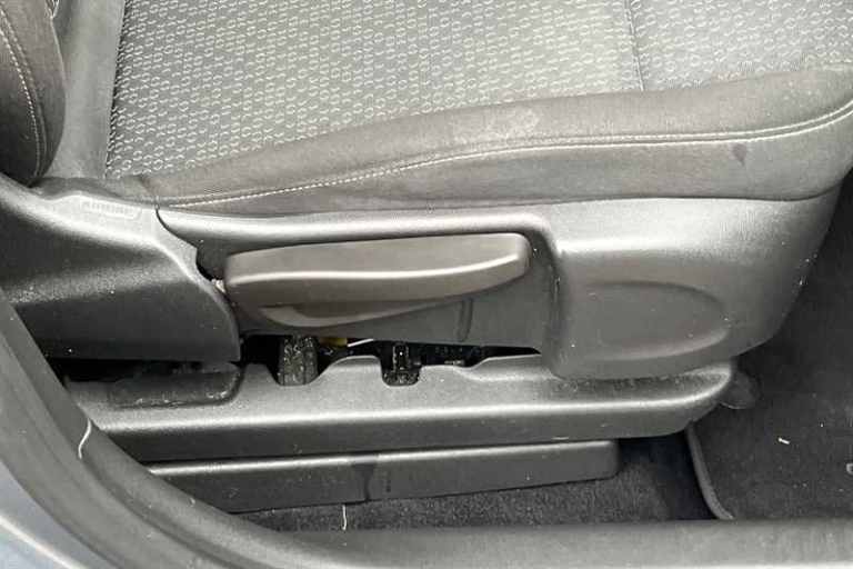 2019 Vauxhall Crossland X 1.2 SE 5dr HATCHBACK PETROL Manual