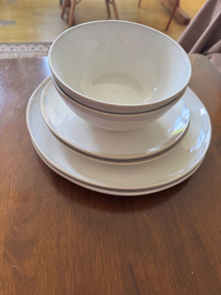 White Ceramic Dinnerware Set - Plates and Bowls