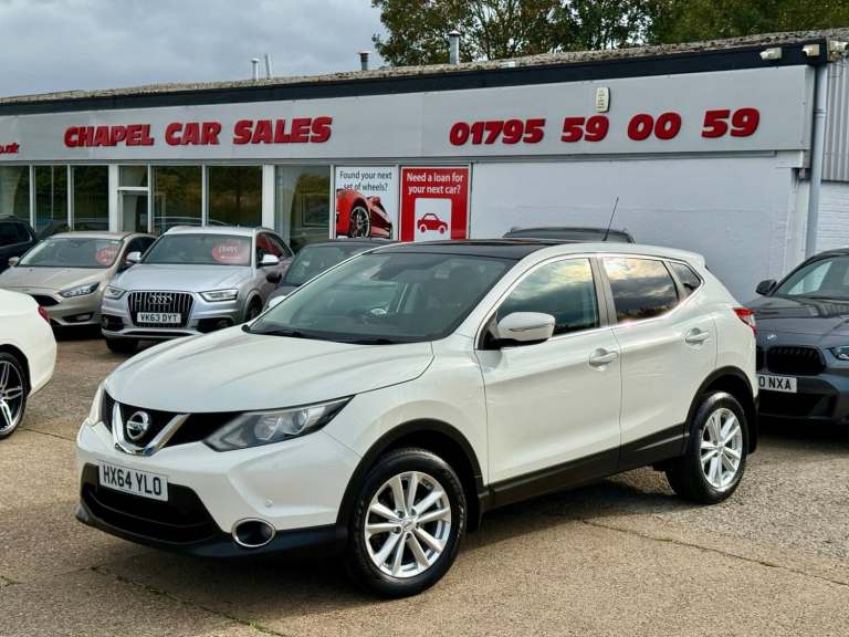 2014 Nissan Qashqai 1.5 dCi Acenta Premium 5dr HATCHBACK DIESEL Manual