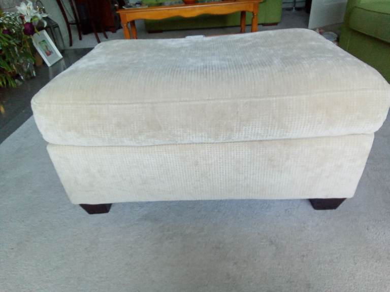 Living room pouffe 
