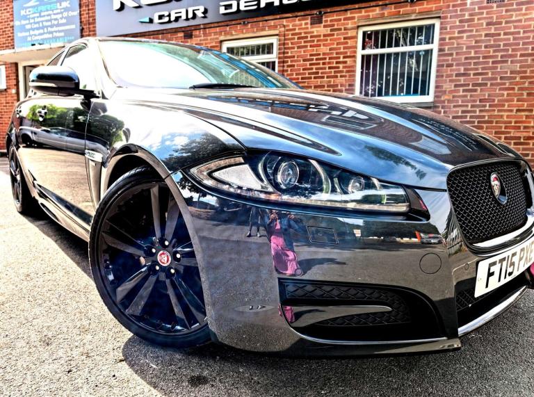 2015 Jaguar XF 2.2 XF R-Sport Black D Auto 4dr- Navigation HDD- Leather Seats- High Spec J Saloon...