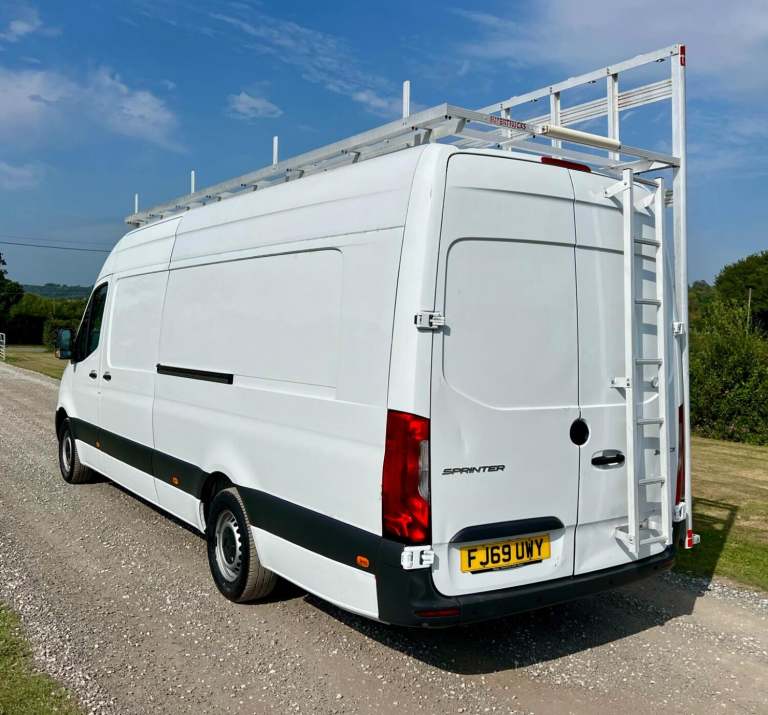 MERCEDES-BENZ SPRINTER L4 XLWB 2.1 316 CDI Window frail van White Manual Diesel