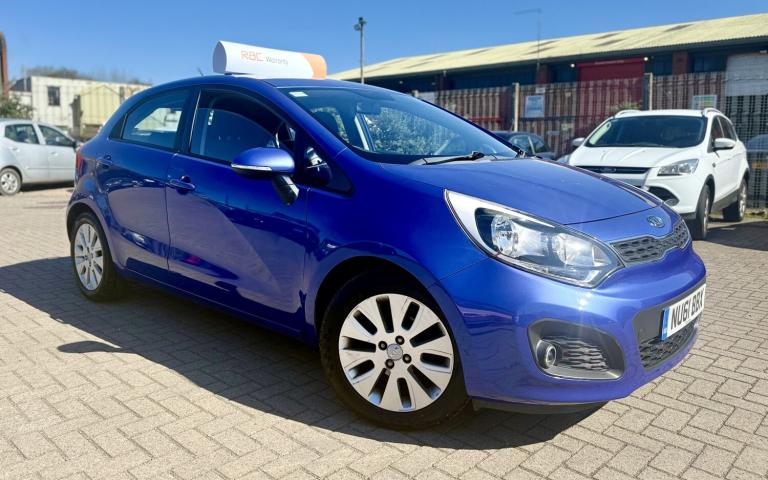 KIA RIO 1.3 2 2011