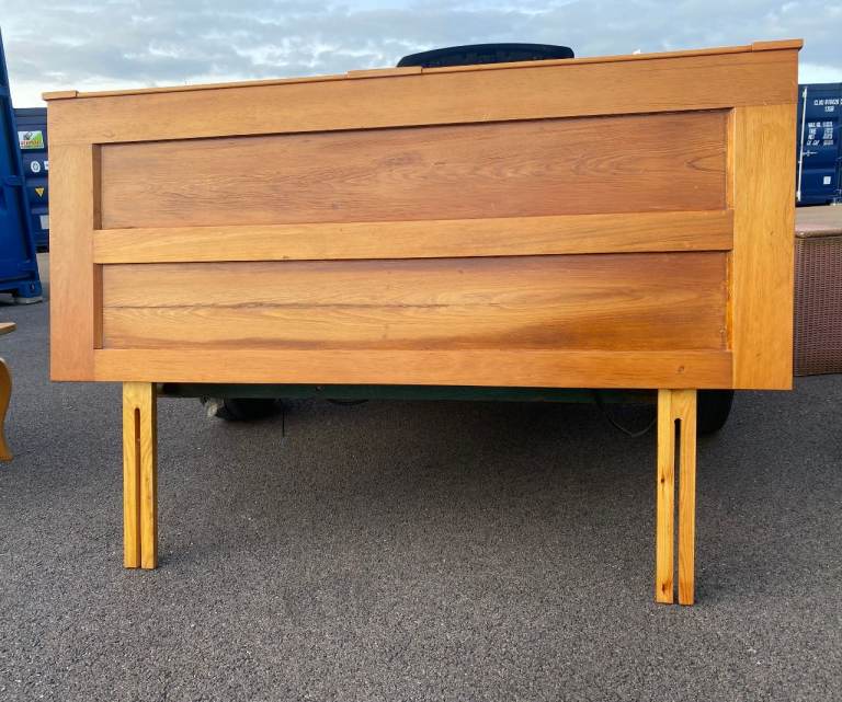 HEADBOARD - DOUBLE BED IN PANELLED PINE