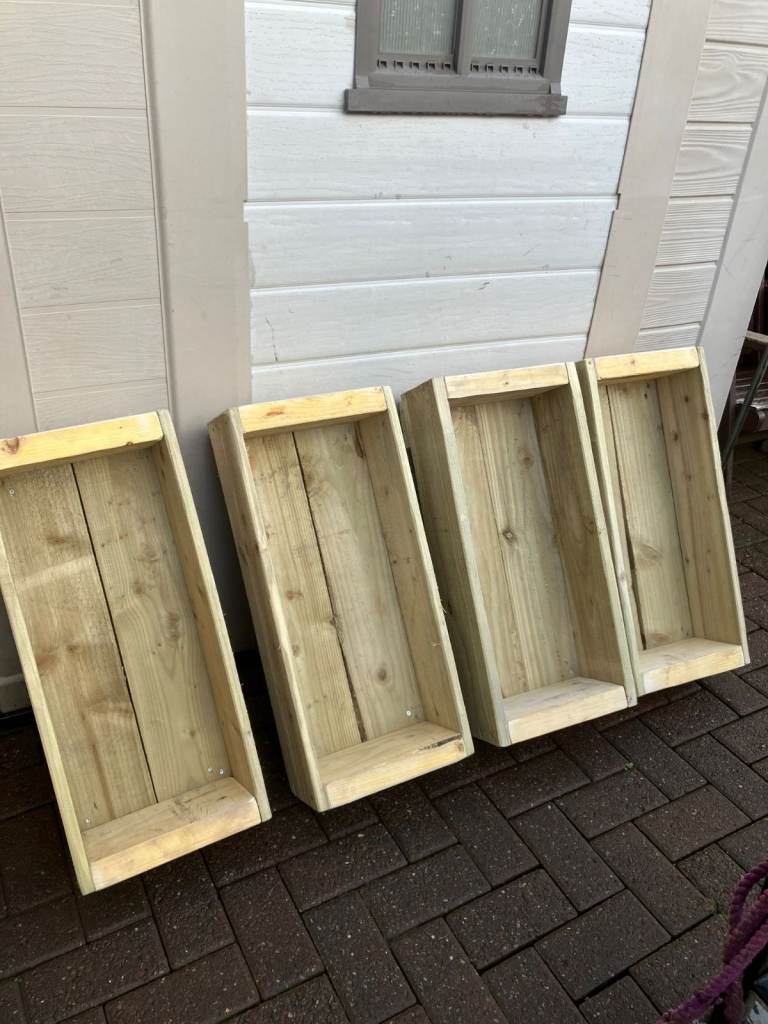 WOODEN PLANTERS X4 Off £25 EACH Good Solid Wood. Can be Painted or Stained (Feel Free to View)