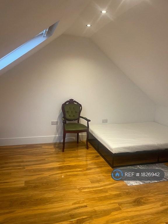 1 bedroom in Wards Road, Ilford, IG2 (#1826942)