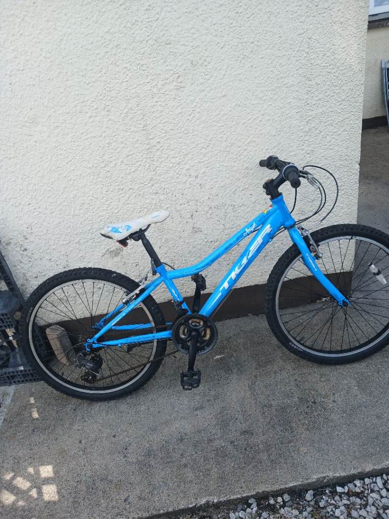 Tiger Kids Blue Mountain Bike - Good Condition, Shimano Gears