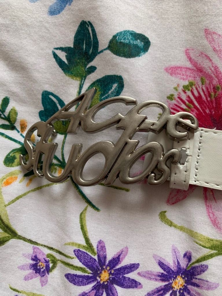 Unisex Acne Studios White Leather Belt with Large Buckle – Good Condition 105cm waist size 
