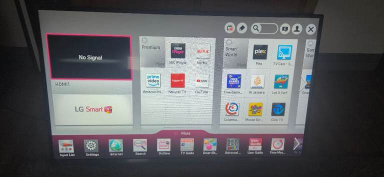 47" LG Smart TV 