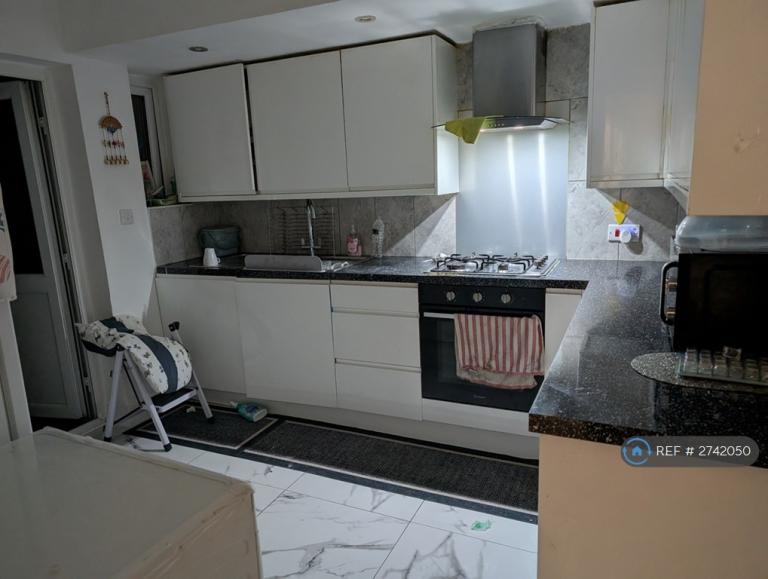 1 bedroom in Neasden Lane North, Neasden, NW10 (#2742050)