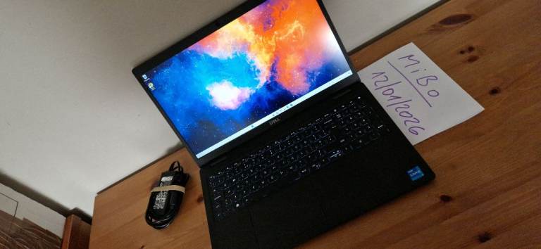 2023 11th gen 15.6" Core i5 16GB RAM 256GB SSD DELL Windows 11 MS Office Laptop Computer PC