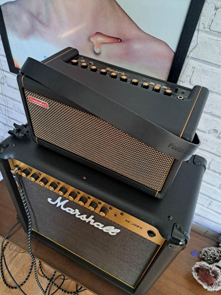 Sparks 40 amp in very good clean condition 