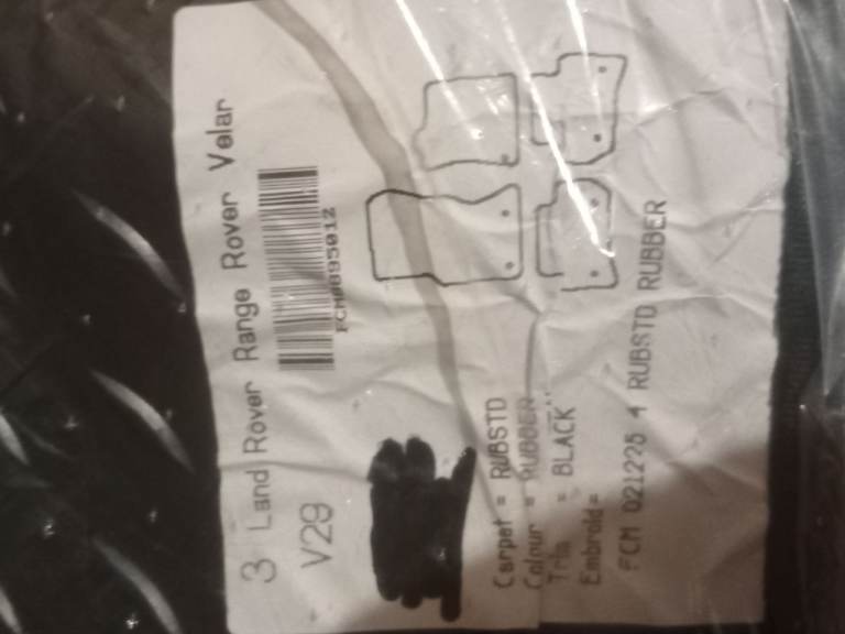 Brand new Landrover range rover rubber car mats 