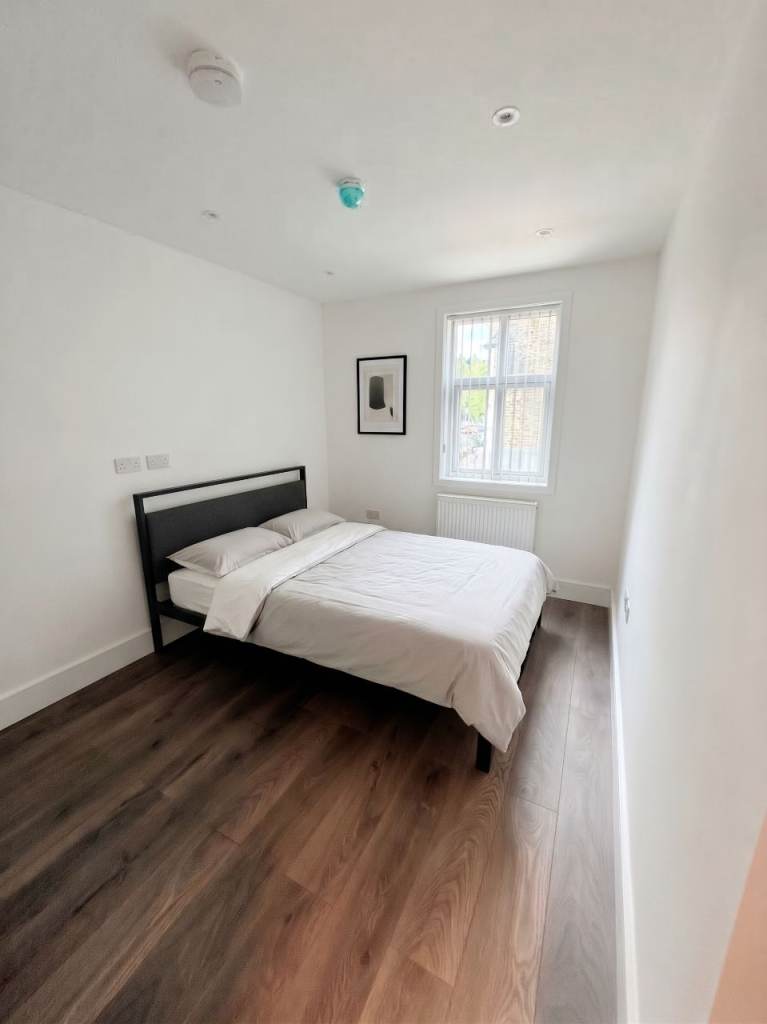 Brand-New Spacious 1-Bedroom Flat – Separate Reception Room | 2 Bathrooms | Bills Included