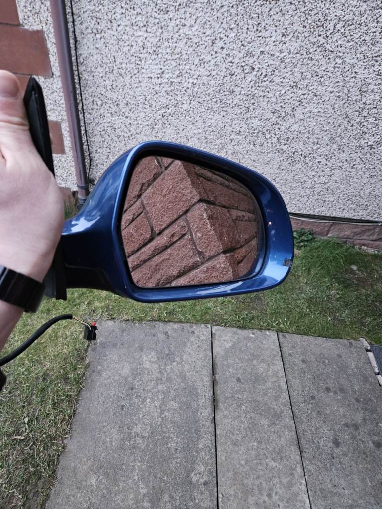 Audi A4 15 plate driver side mirror 