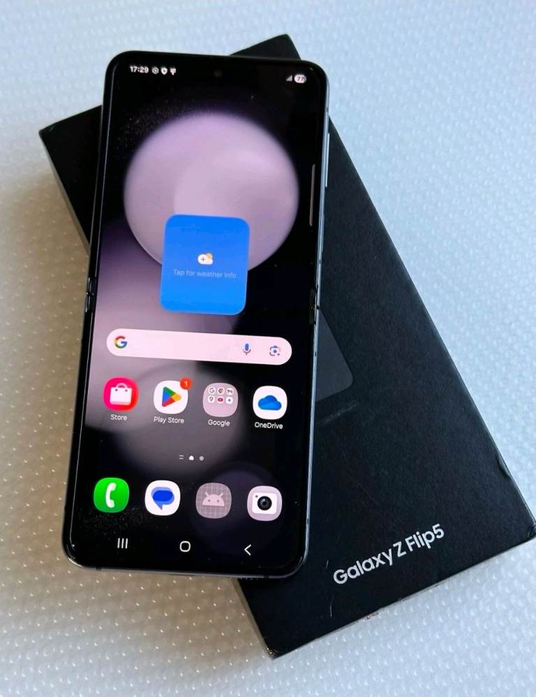 Samsung Z Flip 5 256GB Unlocked