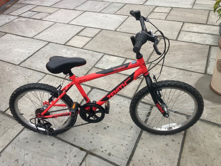 Boys bike 