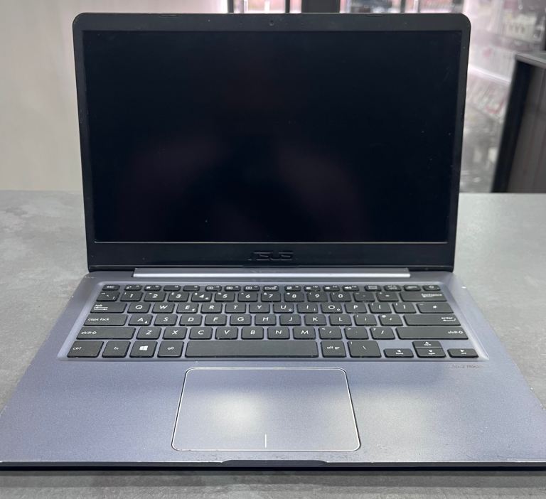 ASUS E406M NOTEBOOK- DEVICE NOT SWITCHING ON - SELLING FOR PARTS ONLY-UNTETSTED