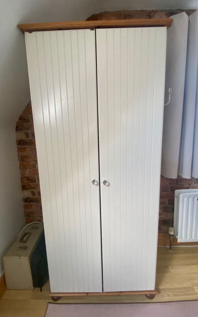 Double Wardrobe and Chest of Drawers 