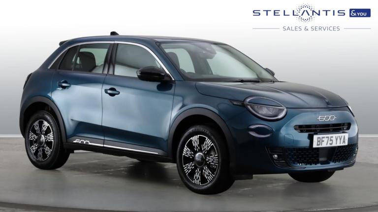 2025 Fiat 600 1.2 Hybrid 48V 5dr eDCT-6 HATCHBACK PETROL Automatic