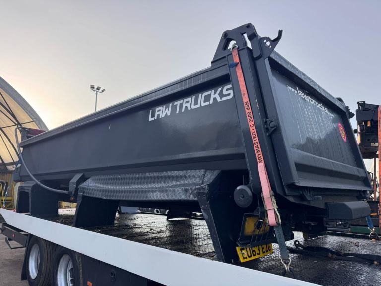 Charlton 8x4 Steel Tipper Body