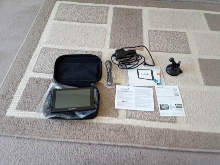 GARMIN GPS  for motor car or van would swap for a Basketball stand