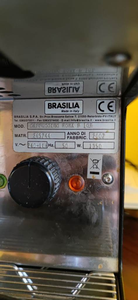 Brasilia cafe Roma coffee machine and mazzer coffee grinder 