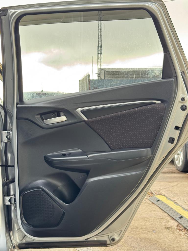 2025 Honda Fit JAZZ 1.5 HYBRID AUTO Hatchback PETROL Automatic