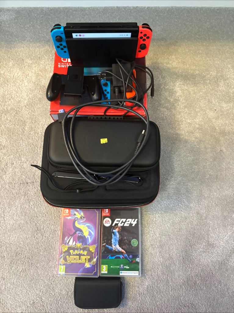 Nintendo switch bundle-free sd card