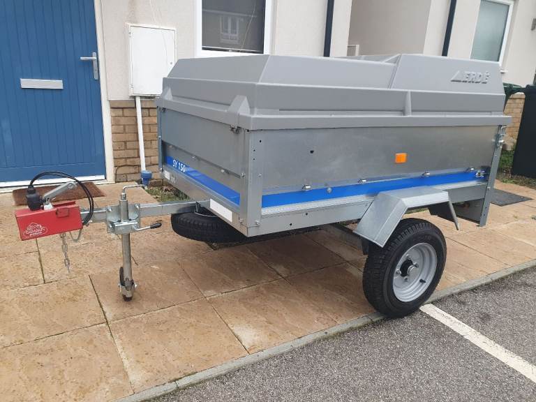 Erde SY150 trailer with lockable hard top 