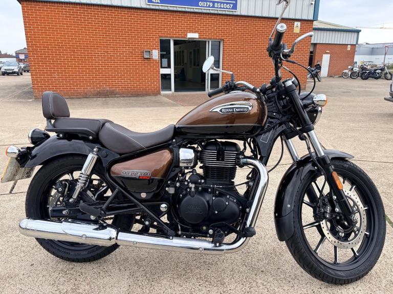 Royal Enfield METEOR 350 E5