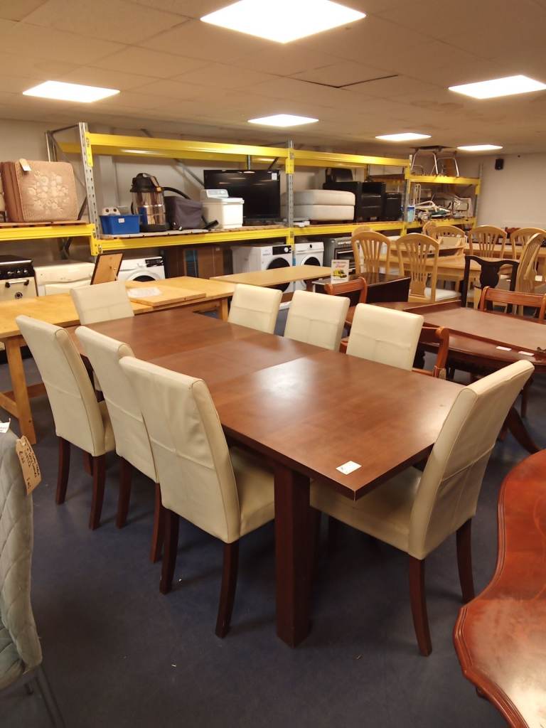 Large Extending Dining Table & 8 Chairs Set TCL Reuse 108989