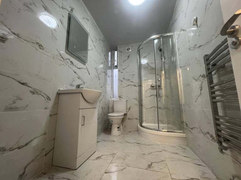 ****ONE BED FLAT TO RENT***FIRST FLOOR FLAT***CALL NOW TO VIEW***