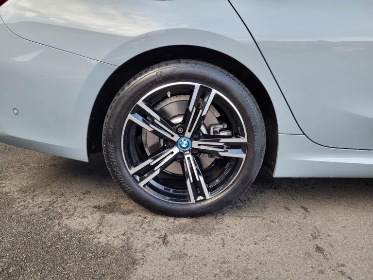 2023 BMW 3 Series 2.0 330e 12kWh M Sport Touring Auto Euro 6 (s/s) 5dr ESTATE Petrol/Electric Hyb...