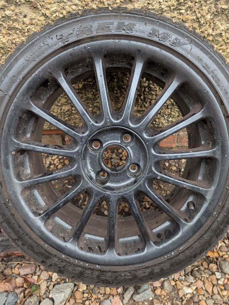Mg ZS/ZR 17 wheels new Tyres 