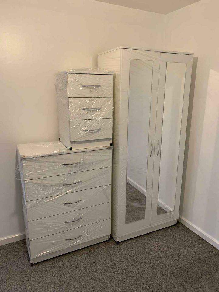 1 to 10 Door Modern Folding Wardrobes – Brand New Stock