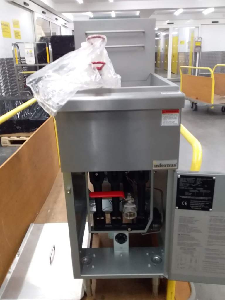 Catering equipment commercial gas fryer griddle restaurant kitchen trailer items 