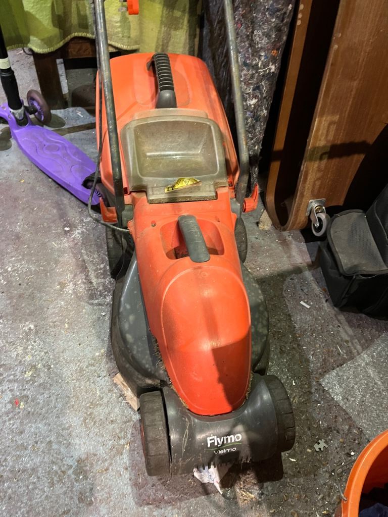 Electric lawn mower 
