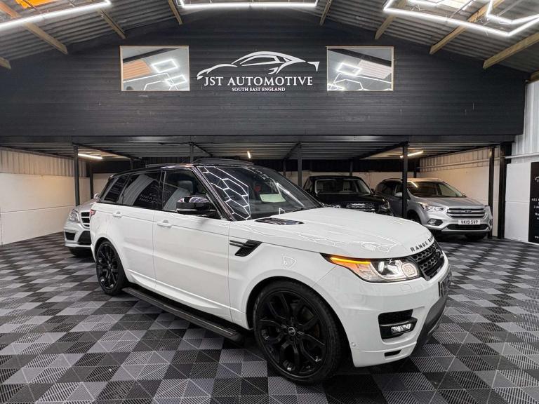 2017 Land Rover Range Rover Sport 3.0 Range Rover Sport HSE Dynamic V6 SC Auto 4WD 5dr SUV Petrol...