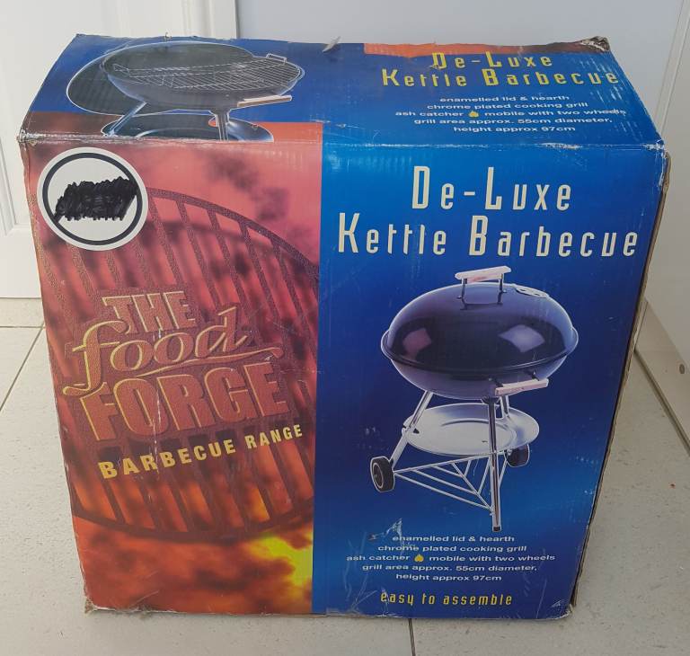 De - Lux Kettle Barbecue ( Never Used )