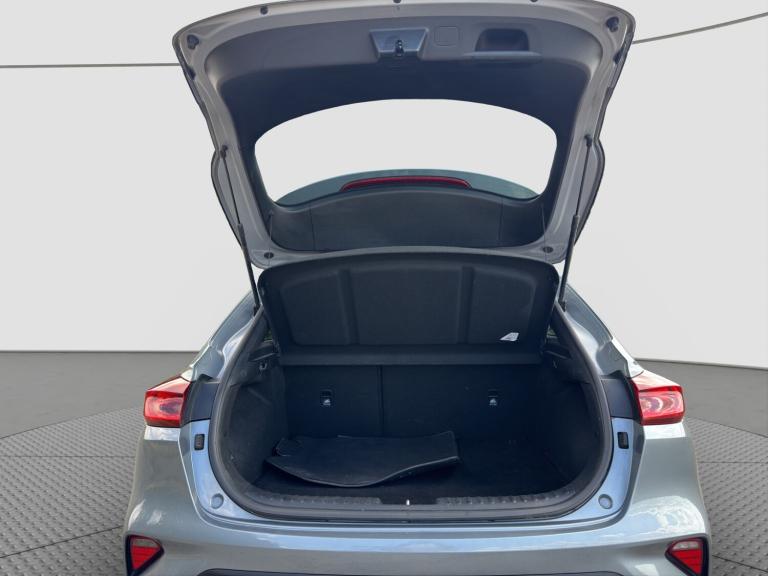 2020 Kia XCeed 1.0T GDi ISG Edition 5dr - REVERSING CAMERA - HALF LEATHER HATCHBACK Petrol Manual