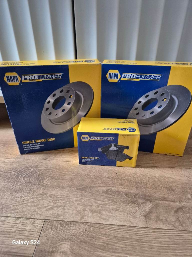 Napa proformer front discs and pads.