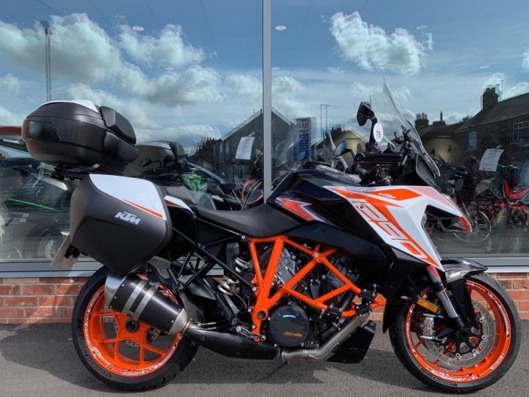 KTM 1290 SUPERDUKE GT - FULL KTM LUGGAGE - 2 YEAR WARRANTY