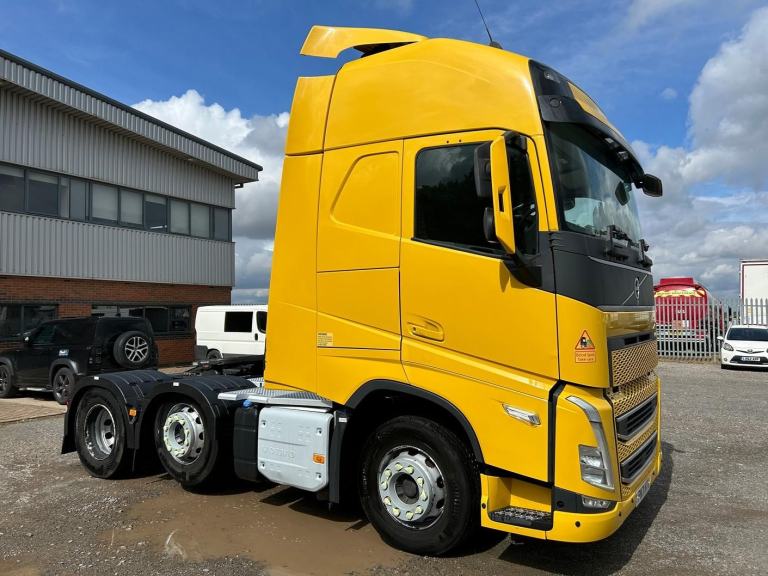 VOLVO FH460 V5 GLOBETROTTER XL 6X2 TRACTOR UNIT 2022 – PN71 HTX