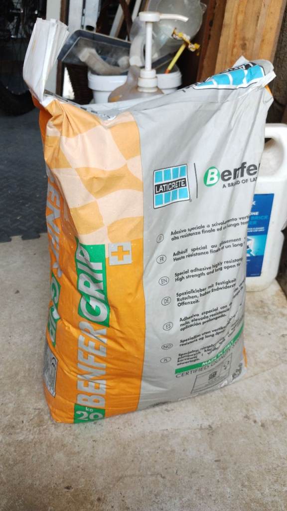 Tile adhesive 