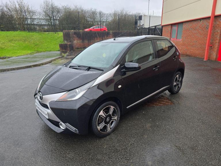 2015 Toyota AYGO 1.0 VVT-i x-clusiv Euro 5 5dr Euro 5 HATCHBACK Petrol Manual