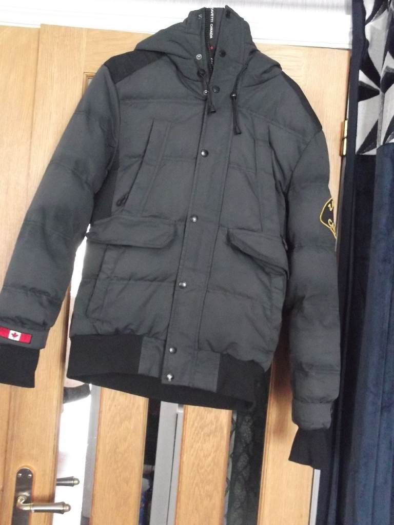 Zavetti Canada Men's Grey padded Jacket size S