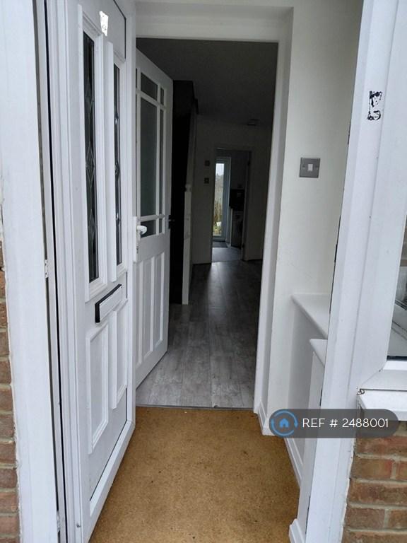 3 bedroom house in Abbotsmeade Close, Newcastle Upon Tyne, NE5 (3 bed) (#2488001)