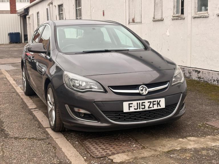 2015 Vauxhall Astra 1.6i 16V SRi 5dr HATCHBACK PETROL Manual