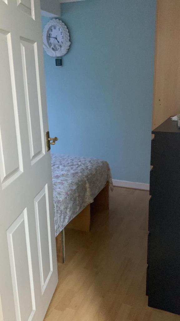 Double Room ToLet